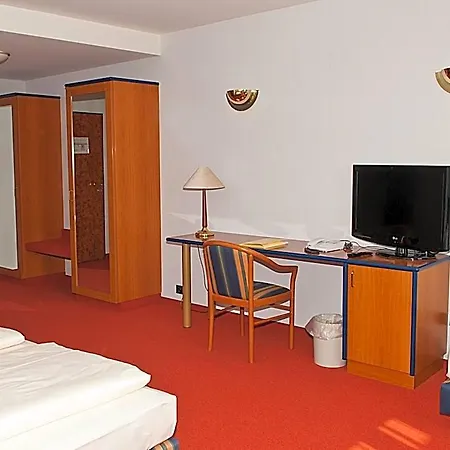 法尔肯斯坦酒店 3* Falkenstein (Vogtland)